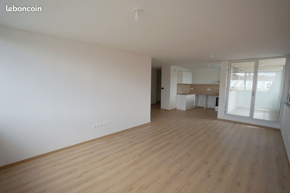 Appartement à louer, 75m², Lille