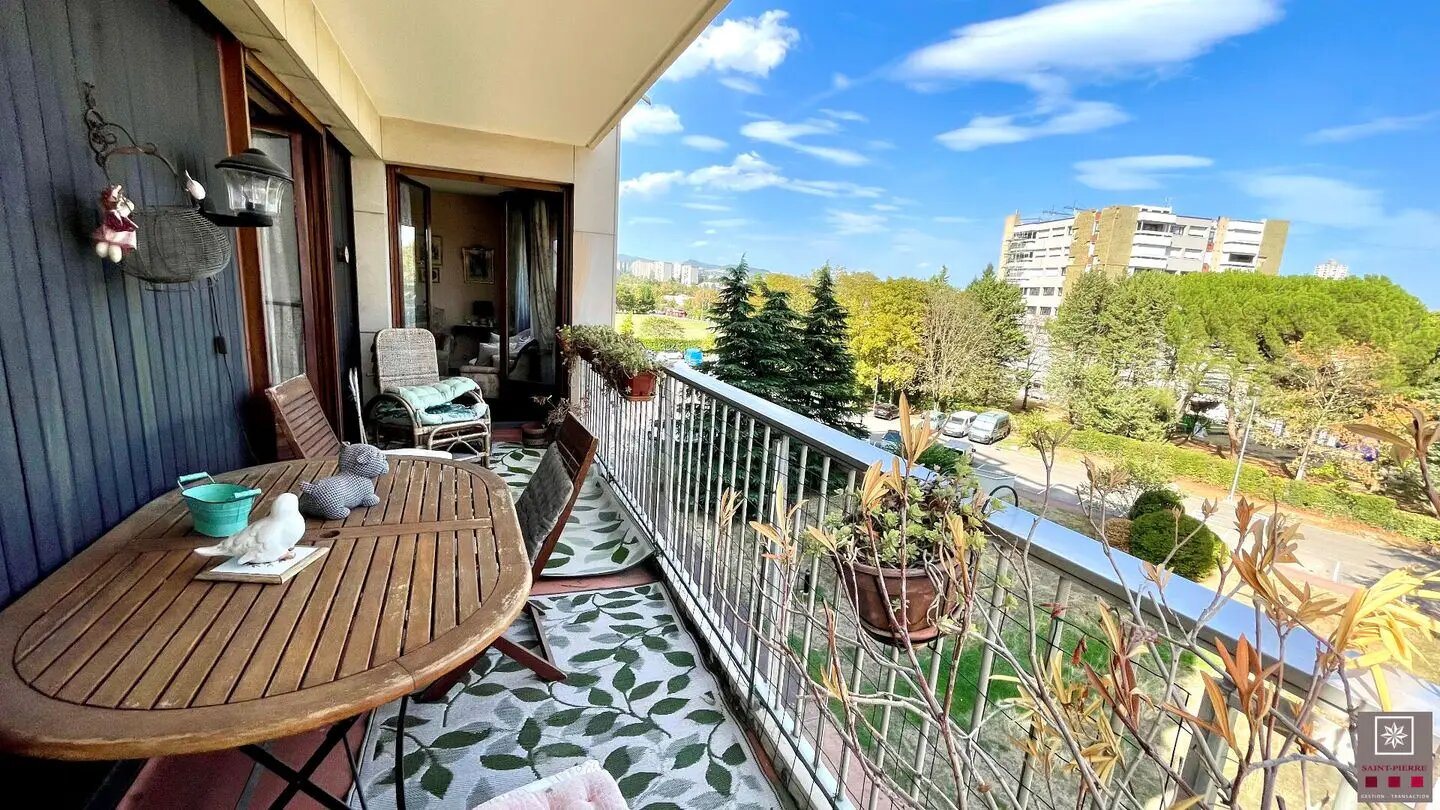 Appartement à vendre, 121m², Écully