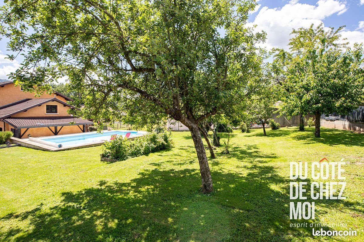 Maison à vendre, 220m², Lagnieu