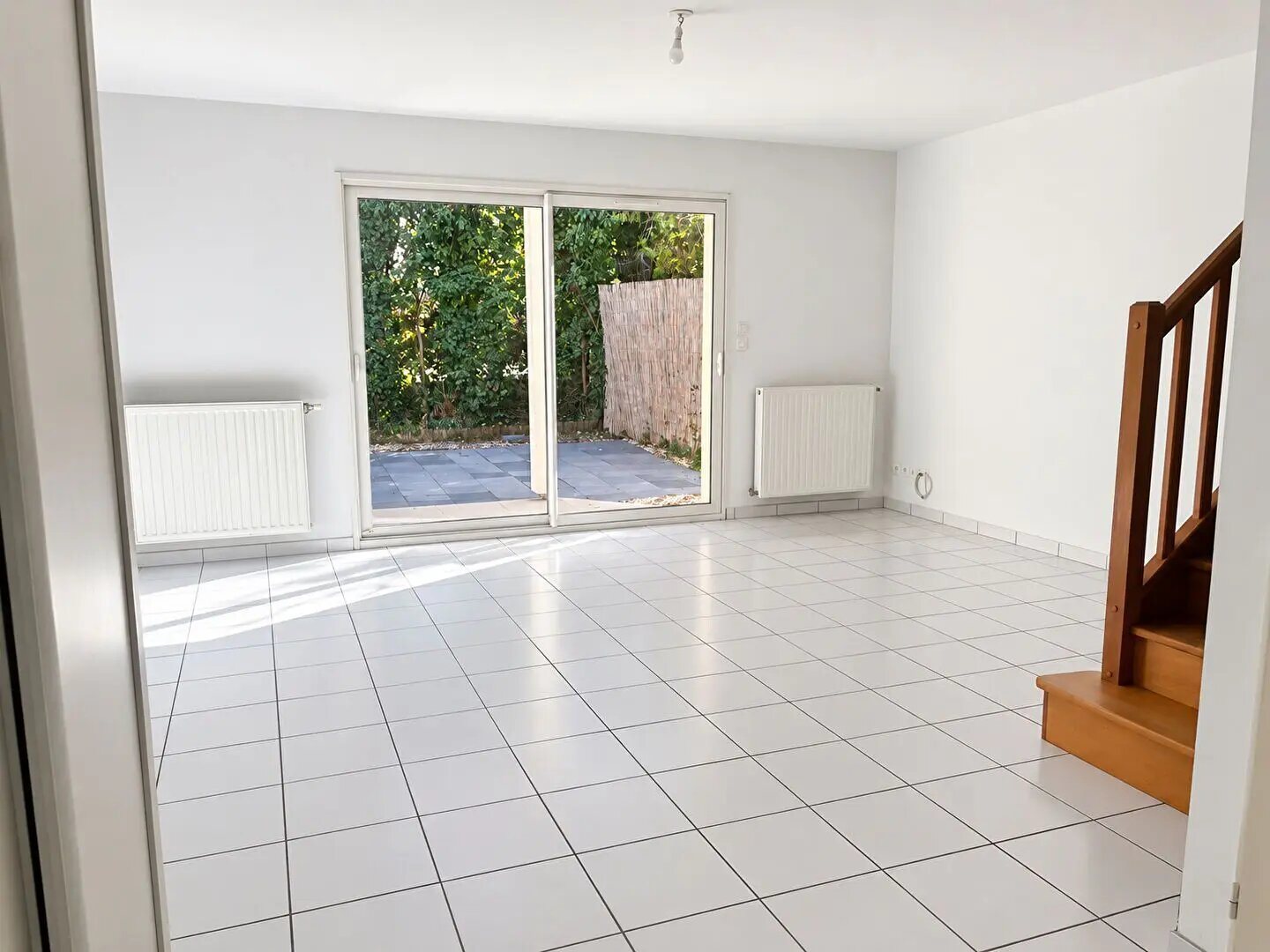Maison à louer, 86m², Orliénas