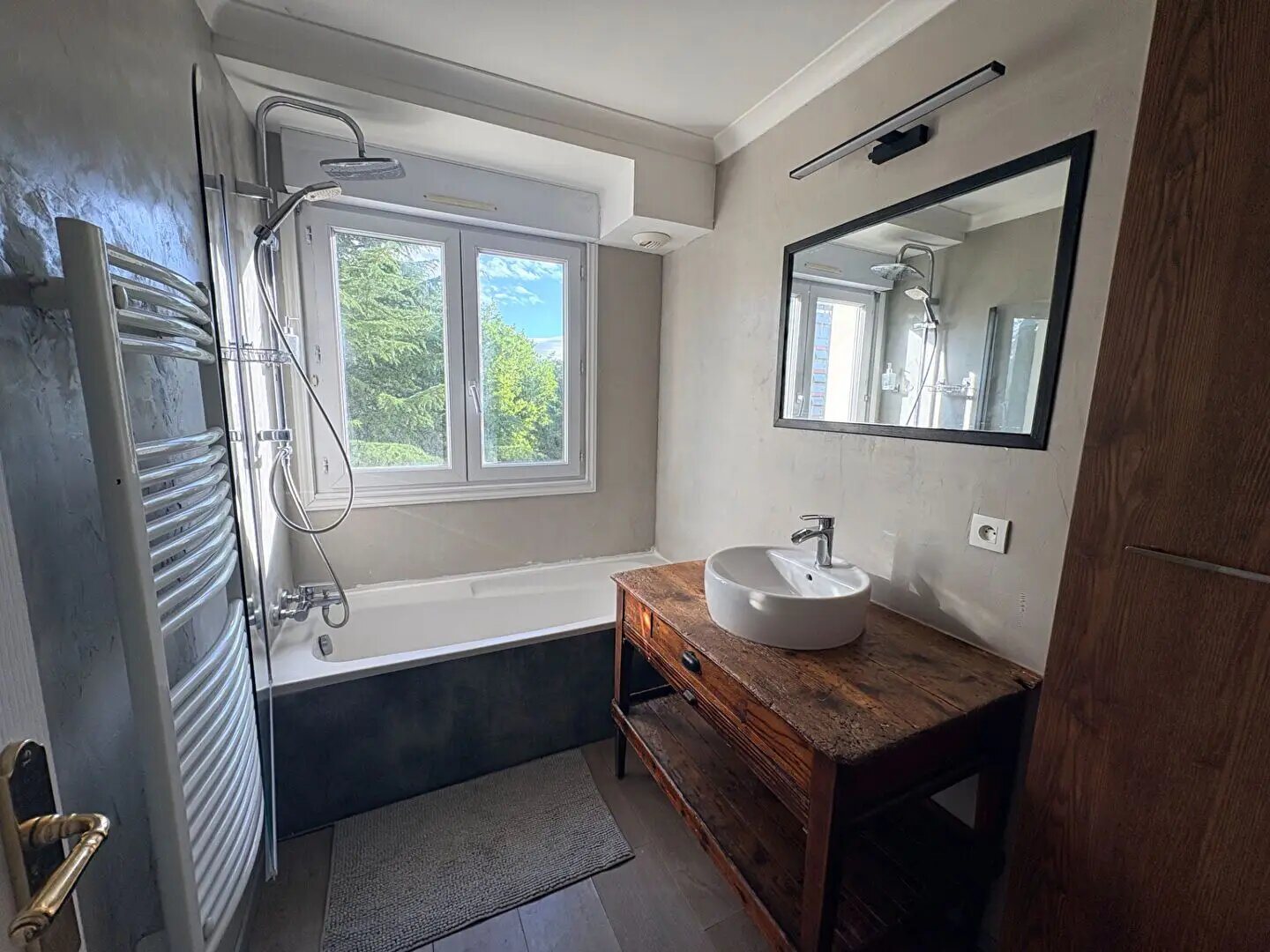 Appartement à louer, 65m², Écully