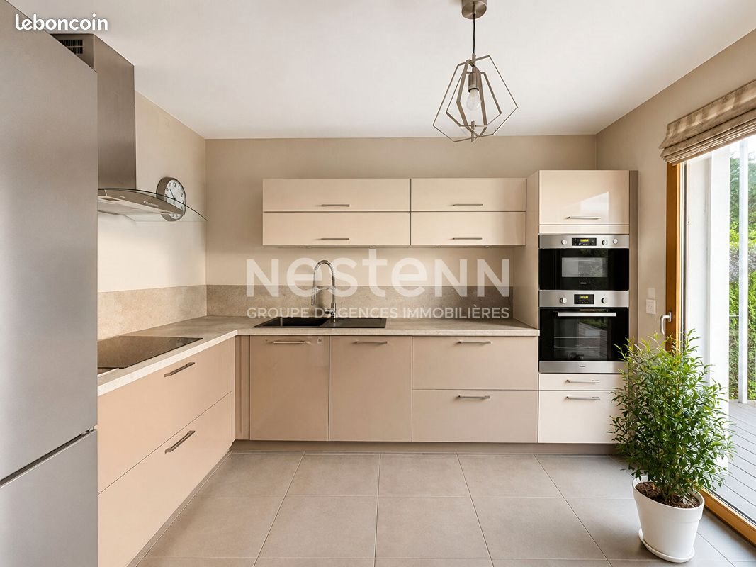 Appartement à vendre, 70m², Écully