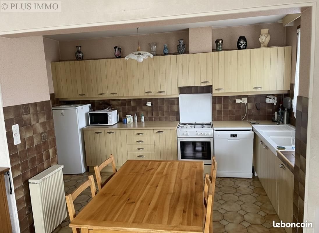 Maison à vendre, 260m², Frangy