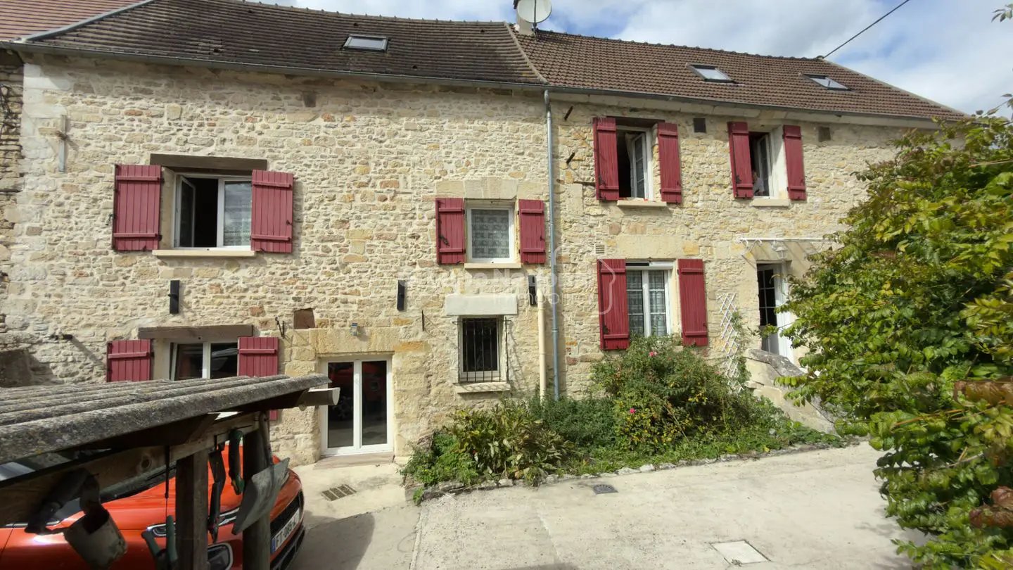 Maison à vendre, 180m², Noailles