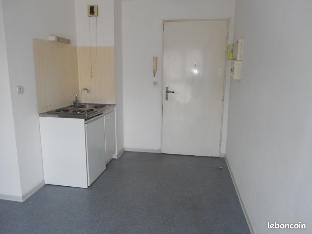 Appartement à louer, 24m², Reims