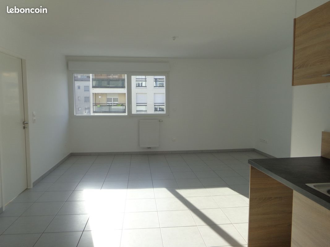 Appartement à louer, 49m², Reims