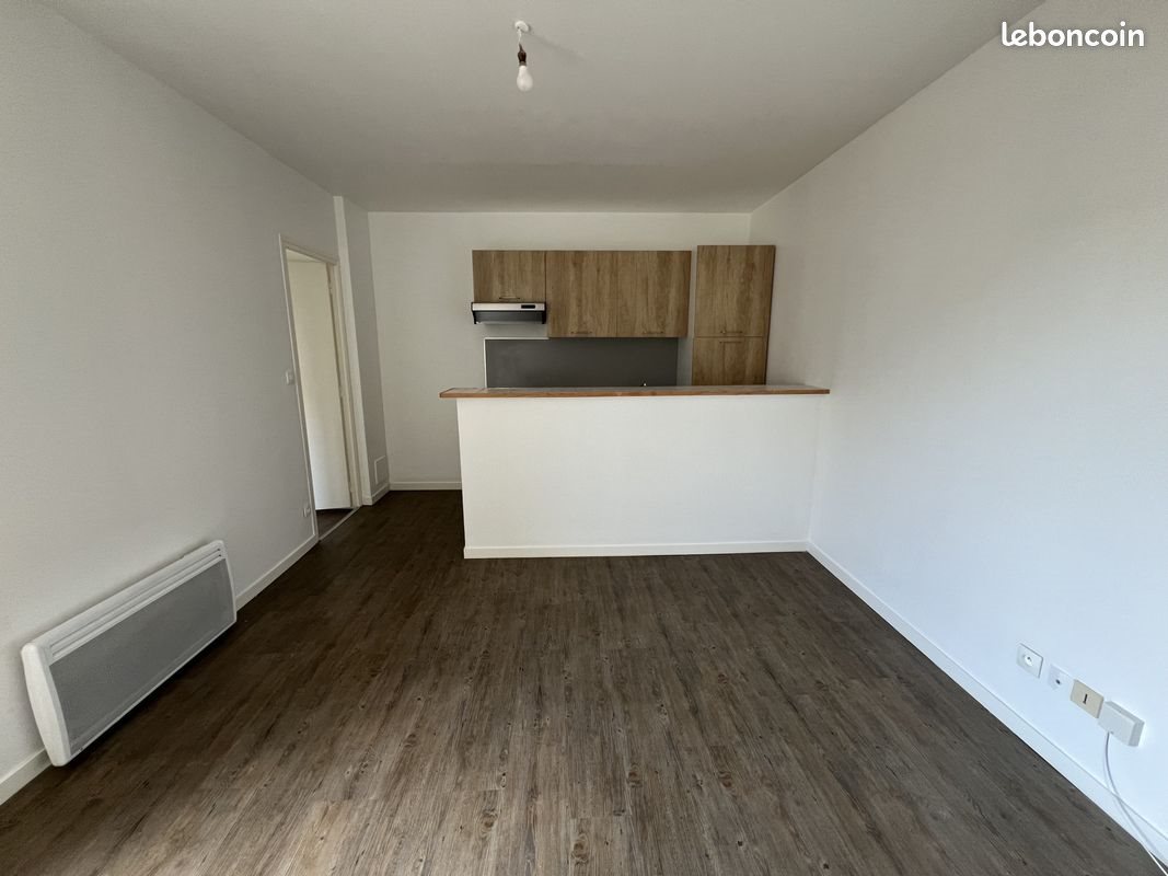 Appartement à louer, 27m², Reims