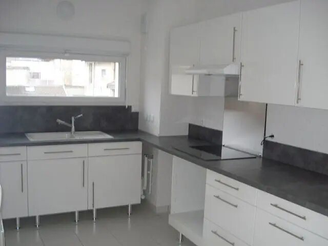 Appartement à louer, 73m², Reims