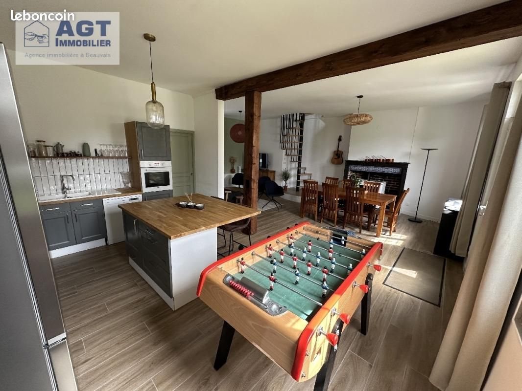 Maison à louer, 110m², Noailles