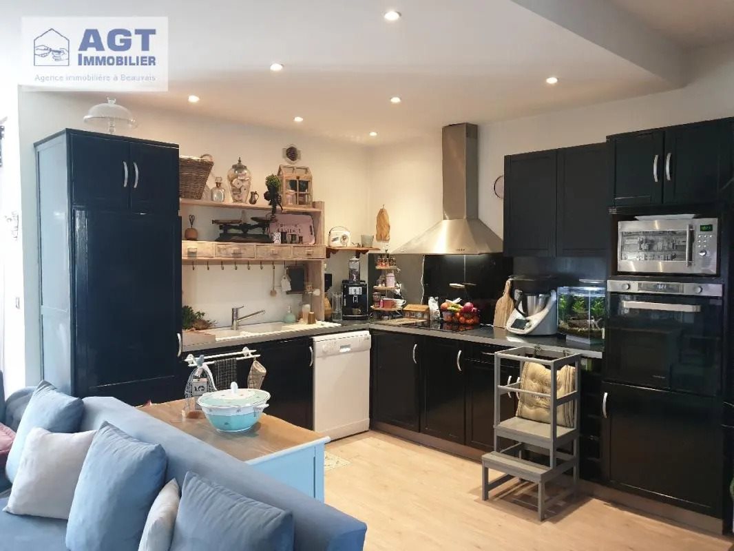 Appartement à louer, 94m², Hermes