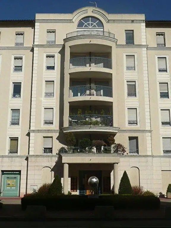 Appartement à louer, 40m², Caluire-et-Cuire