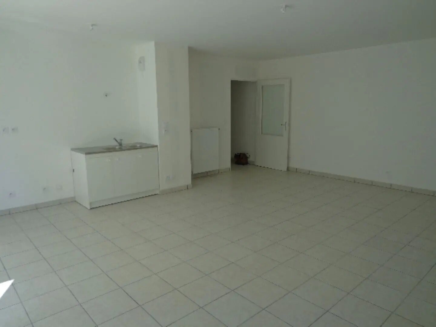 Appartement à louer, 70m², Mionnay