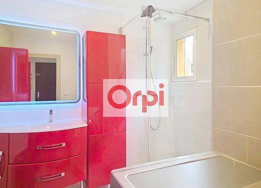Appartement à vendre, 96m², Saint-Jeoire