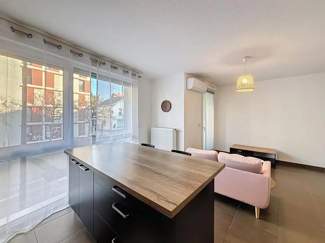 Appartement à louer, 43m², Annemasse
