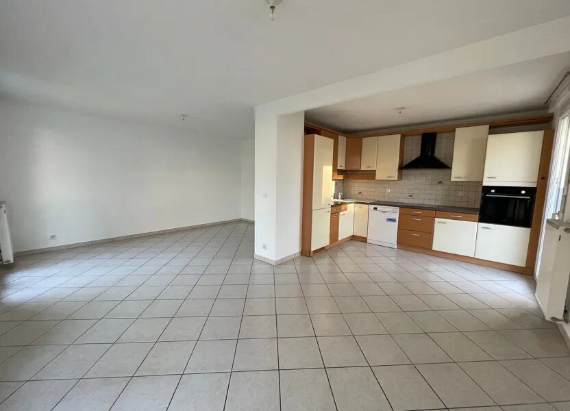 Appartement à louer, 69m², Ville-la-Grand