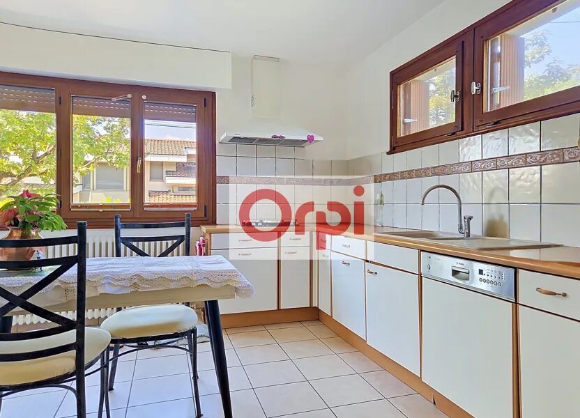 Maison à vendre, 198m², Annemasse
