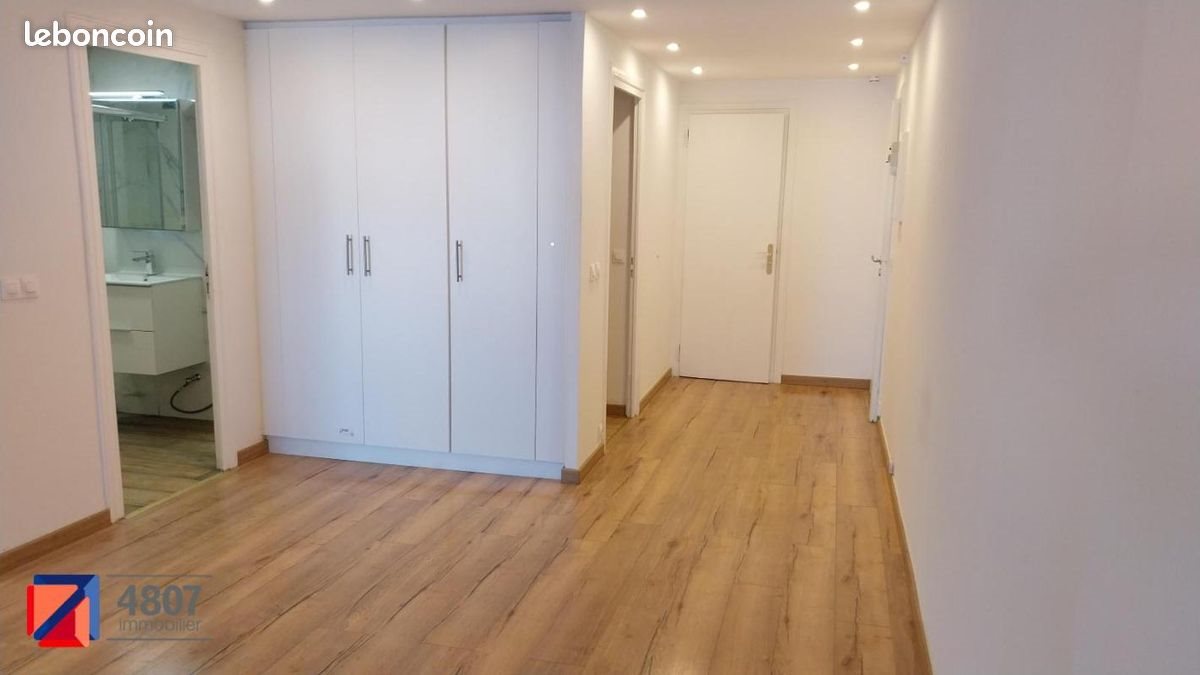 Appartement à louer, 73m², Annemasse