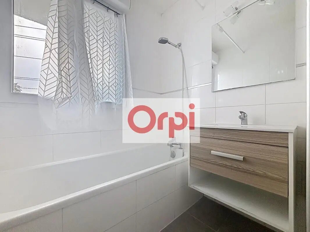Appartement à louer, 48m², Annemasse