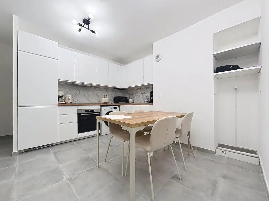Appartement à louer, 1185m², Annemasse
