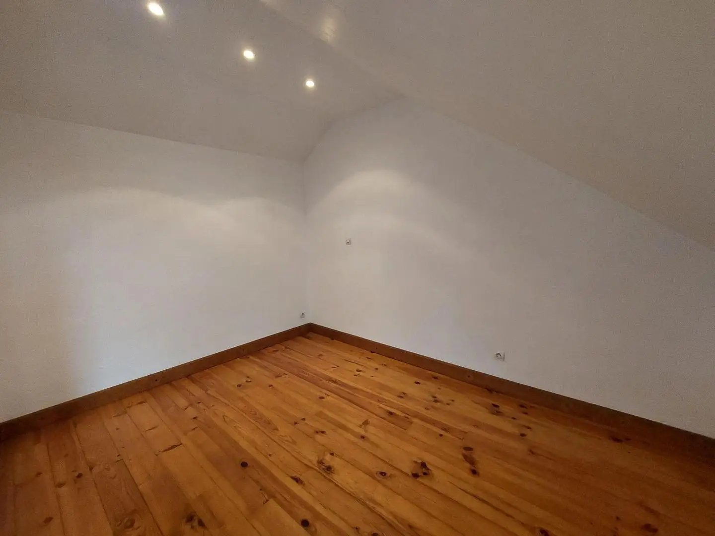 Maison à louer, 55m², Angers