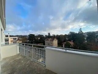 Appartement à louer, 95m², Tassin-la-Demi-Lune