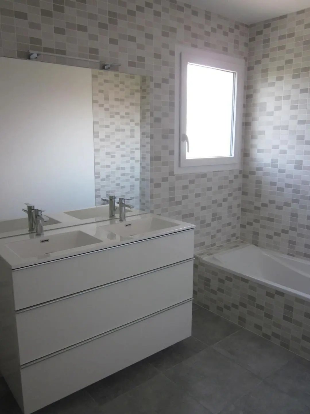 Maison à louer, 128m², Lucenay