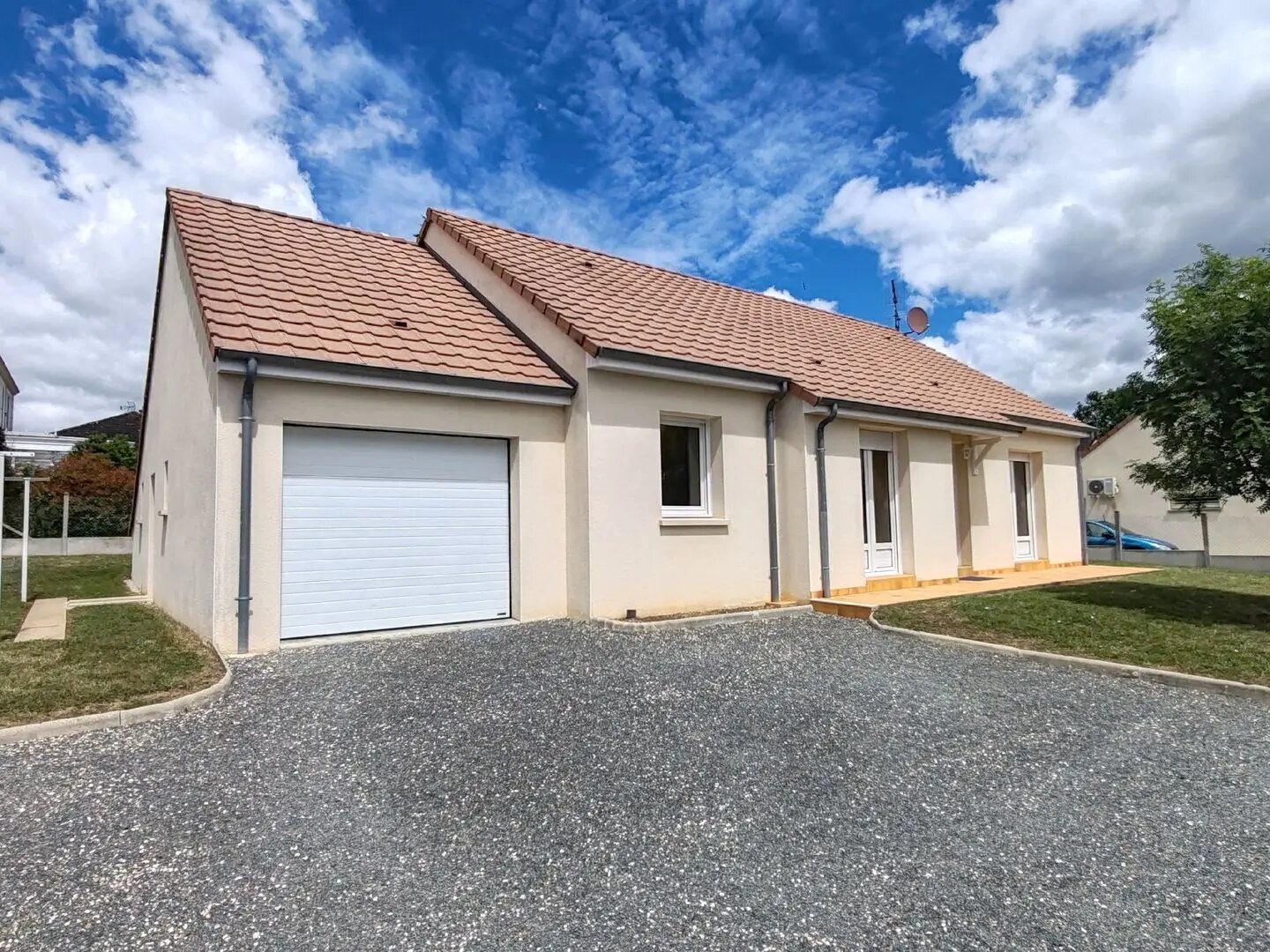 Maison à vendre, 107m², Amilly