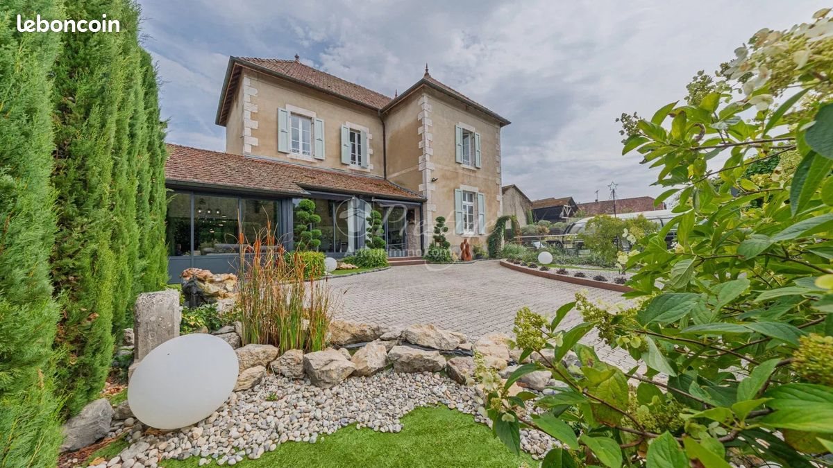 Maison à vendre, 272m², Belley