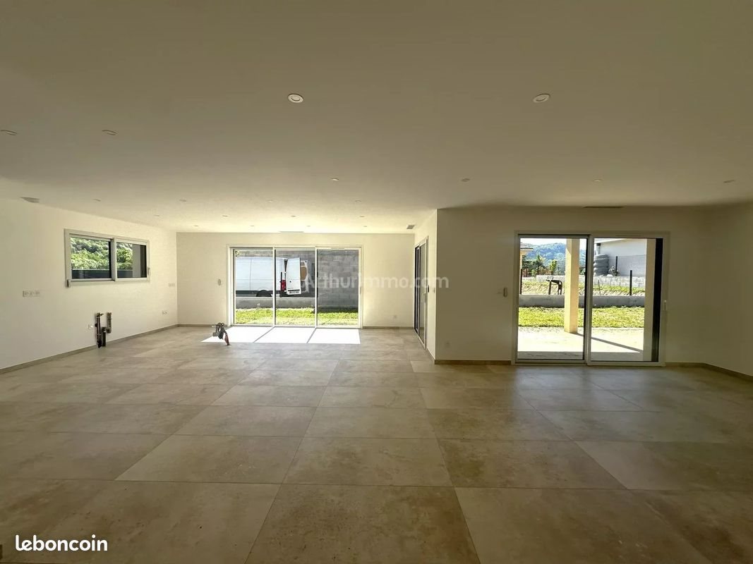 Maison à vendre, 145m², Magnieu