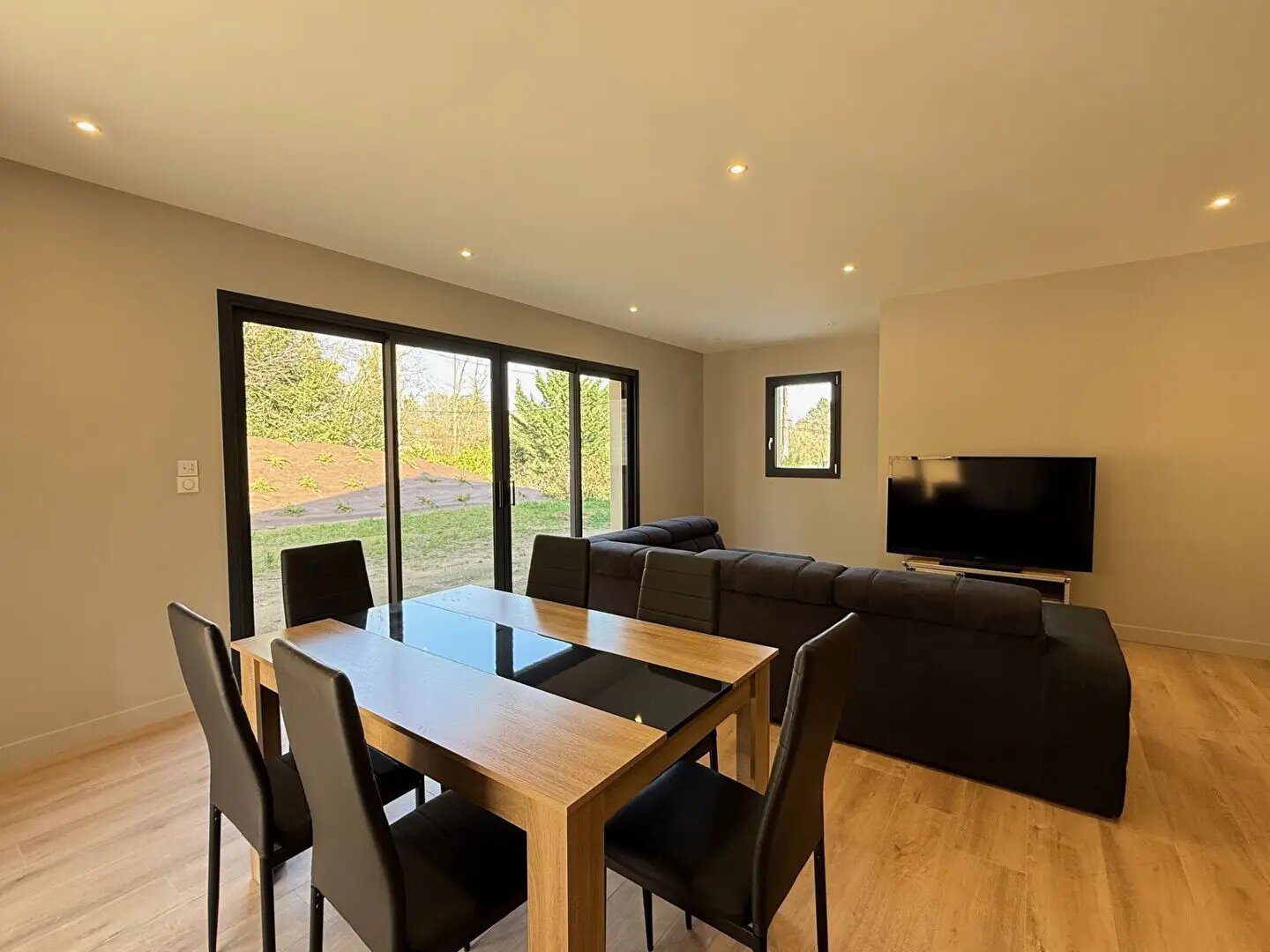 Maison à louer, 140m², Saint-Cyr-au-Mont-d'Or