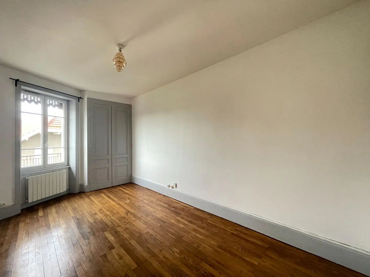 Appartement à louer, 55m², Bron