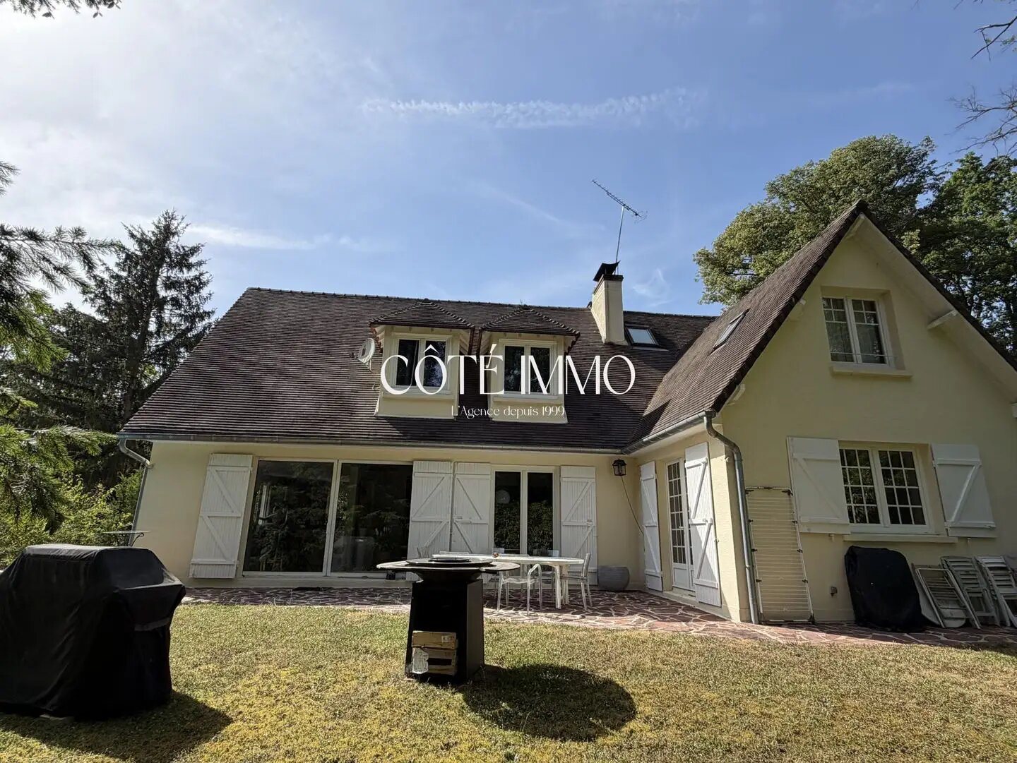 Maison à louer, 202m², Lamorlaye