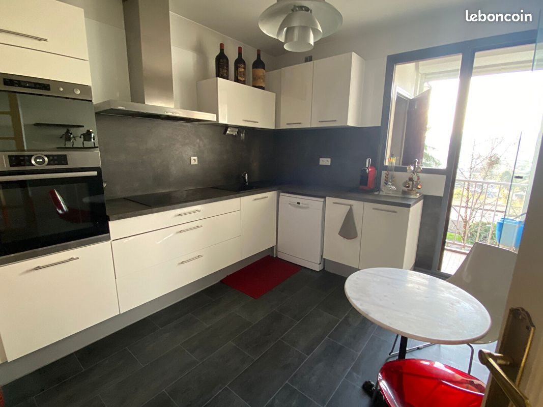 Appartement à vendre, 101m², Pau