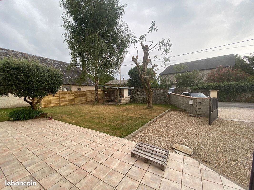 Maison à louer, 118m², Assat