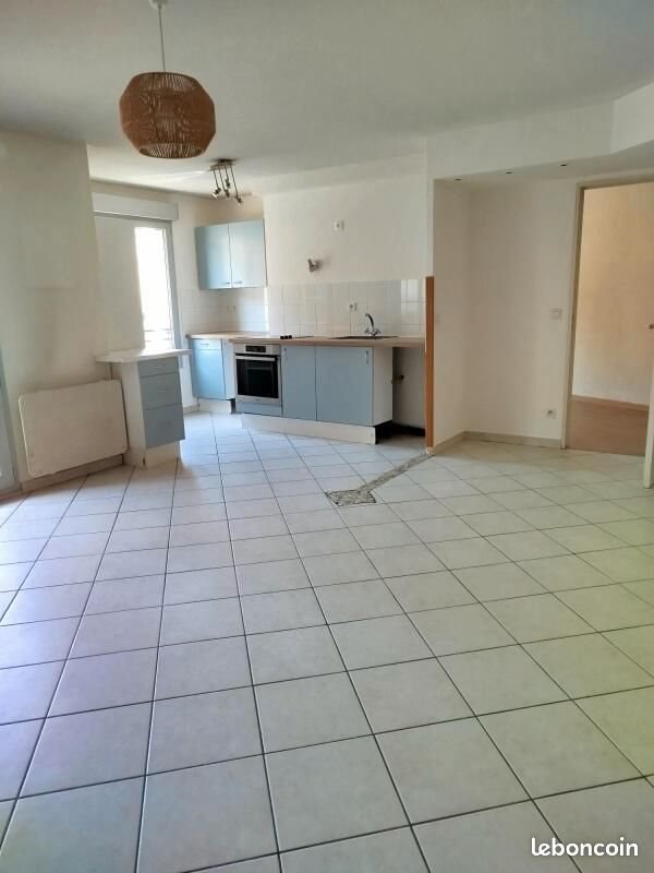 Appartement à louer, 49m², Oullins