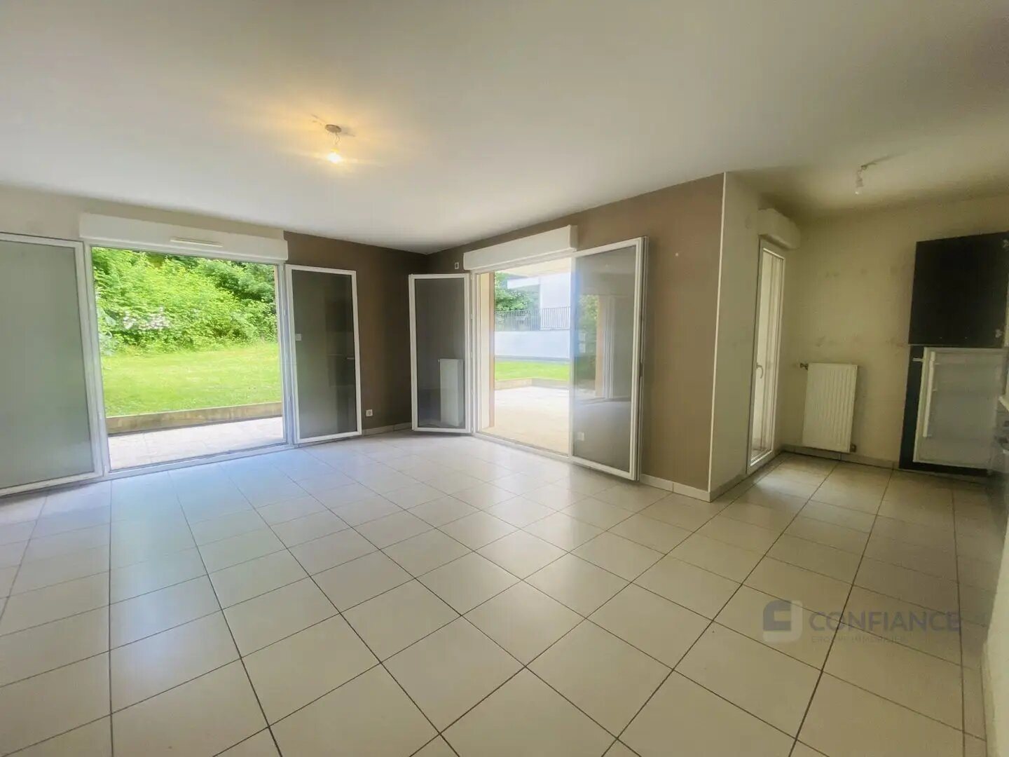 Appartement à vendre, 84m², Lentilly