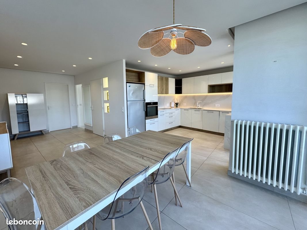 Appartement à vendre, 95m², Aix-les-Bains