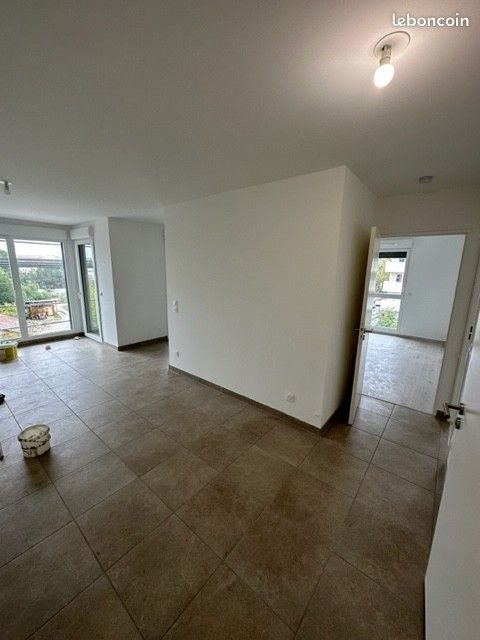 Appartement à louer, 64m², Décines-Charpieu