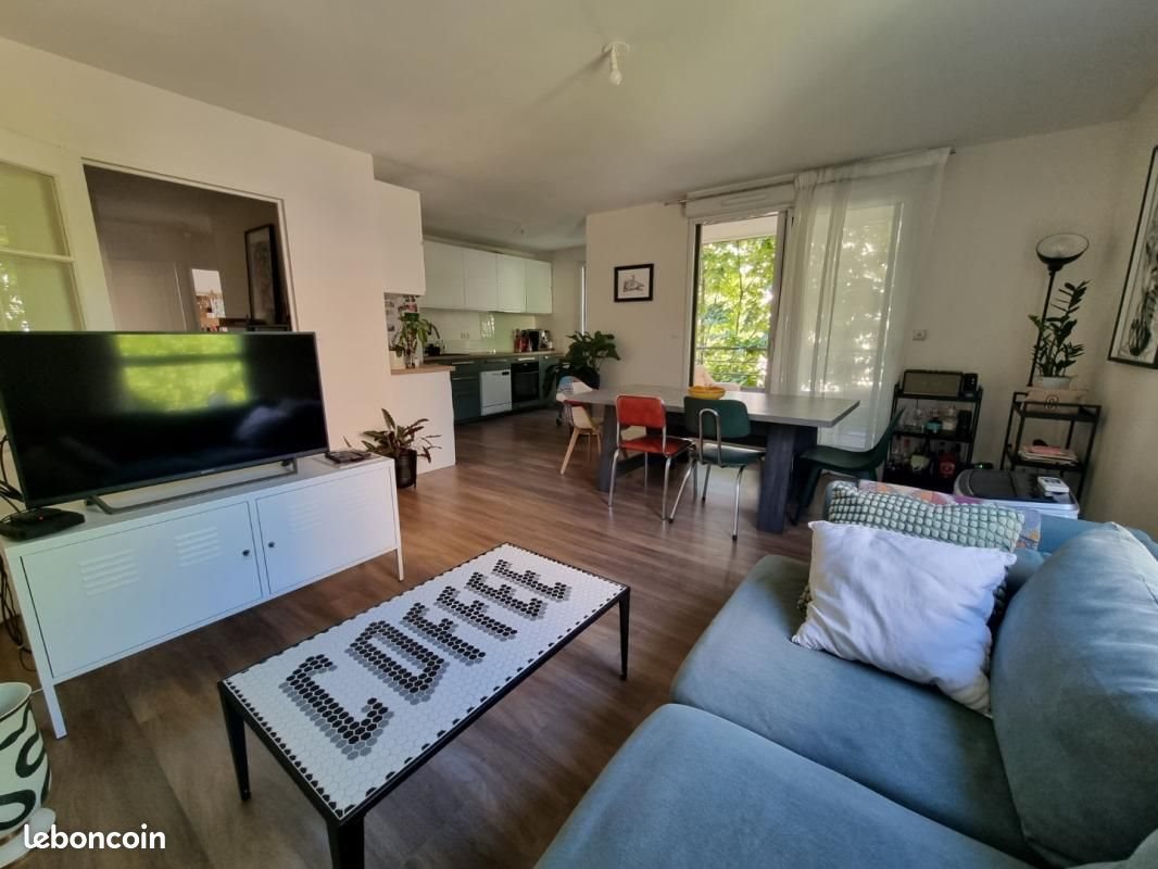Appartement à louer, 64m², Lyon 8ème
