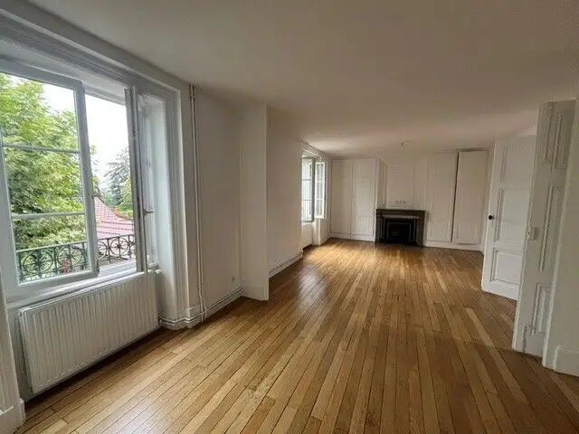 Maison à louer, 160m², Saint-Didier-au-Mont-d'Or