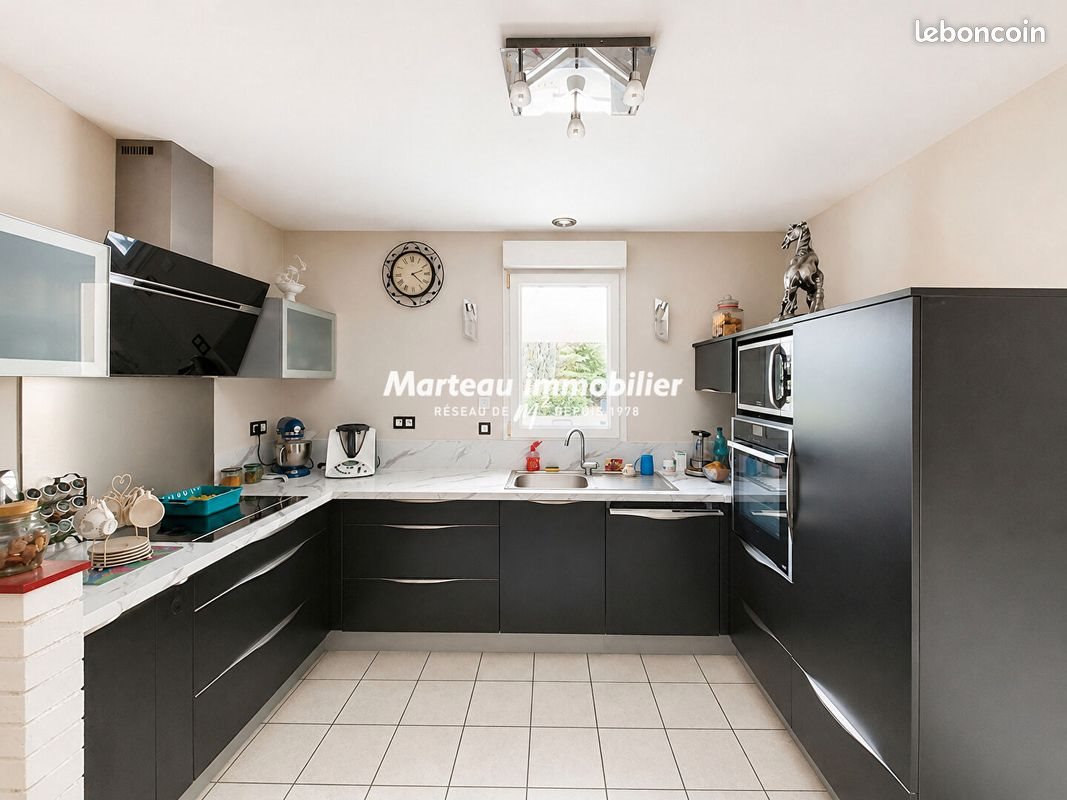 Maison à vendre, 190m², Guécélard