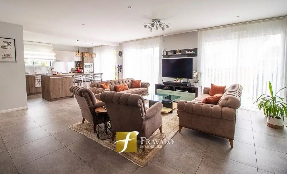 Maison à vendre, 160m², Plescop