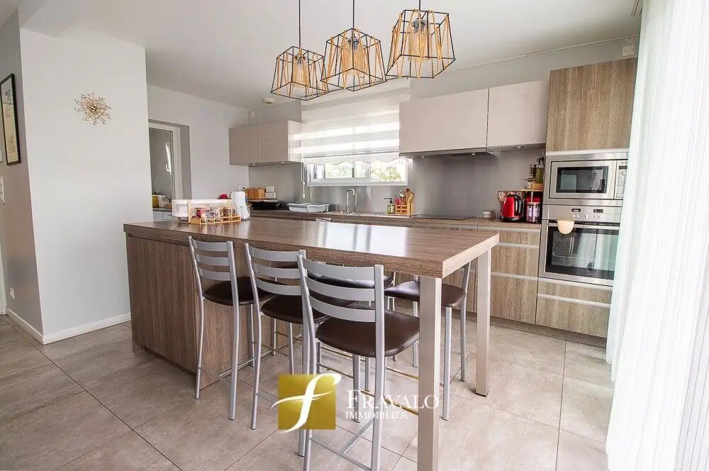 Maison à vendre, 160m², Plescop