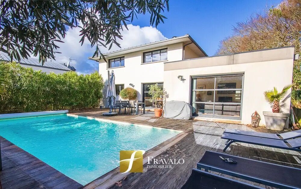 Maison à vendre, 156m², Ploeren