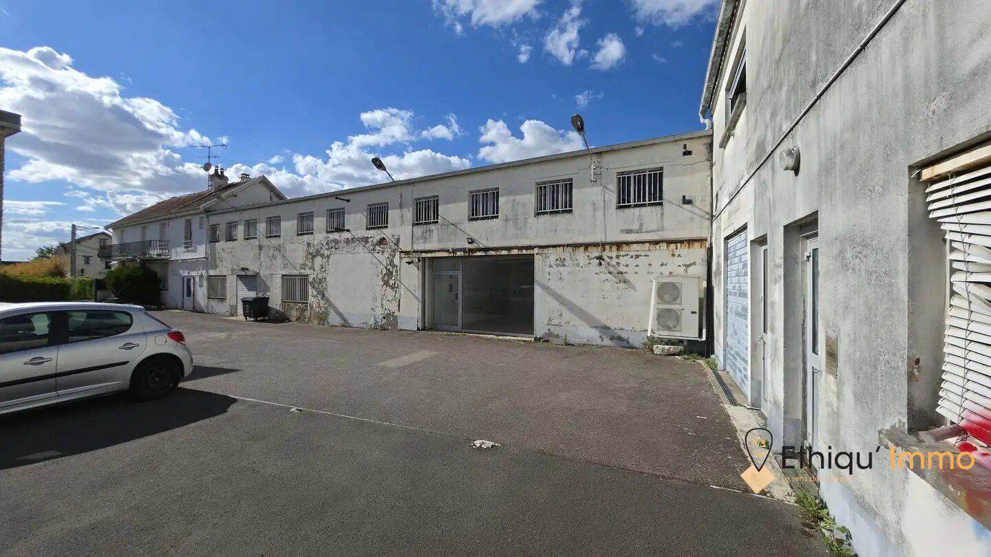 Maison à vendre, 1478m², Chaumont