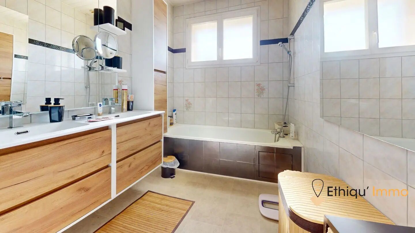 Maison à vendre, 80m², Saint-Lyé