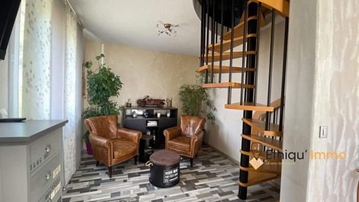 Maison à vendre, 107m², La Rivière-de-Corps