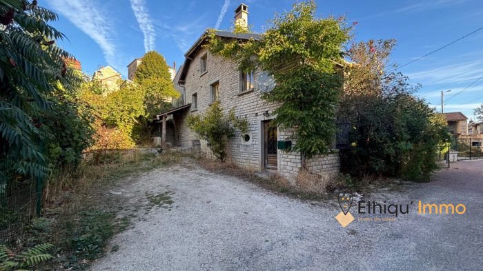 Maison à vendre, 117m², Laferté-sur-Aube