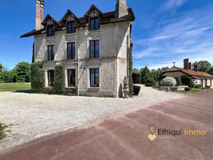 Maison à vendre, 1682m², Laferté-sur-Aube