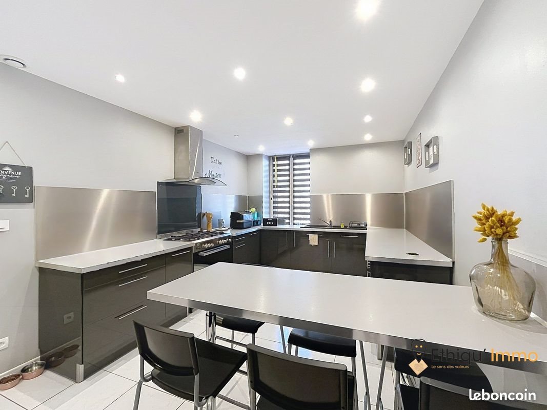 Maison à vendre, 146m², Wassy